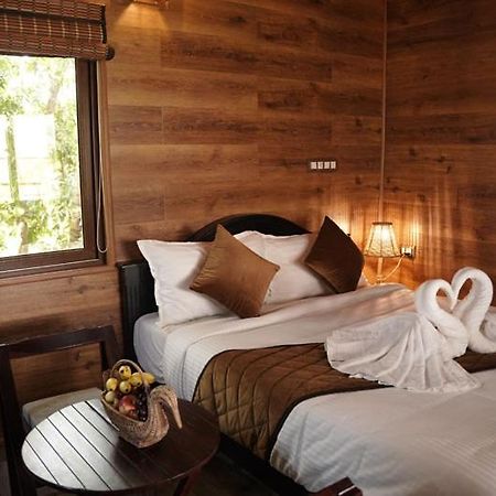 Mango Meadows Hotel Kottajam Kültér fotó